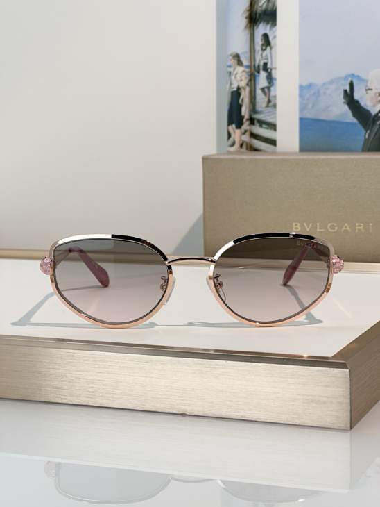 Picture of Bvlgari Sunglasses _SKUfw80444076fw